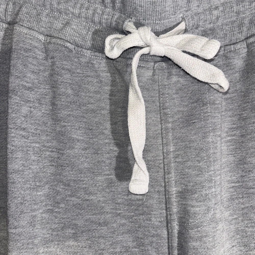 Essentials Gray‎ Men's Sweat Pants Sz XL. Pockets.